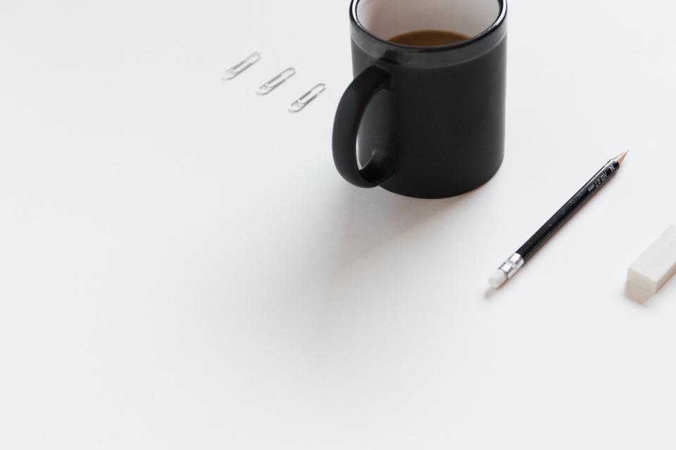 الشغل على موقع شركة على المكتب