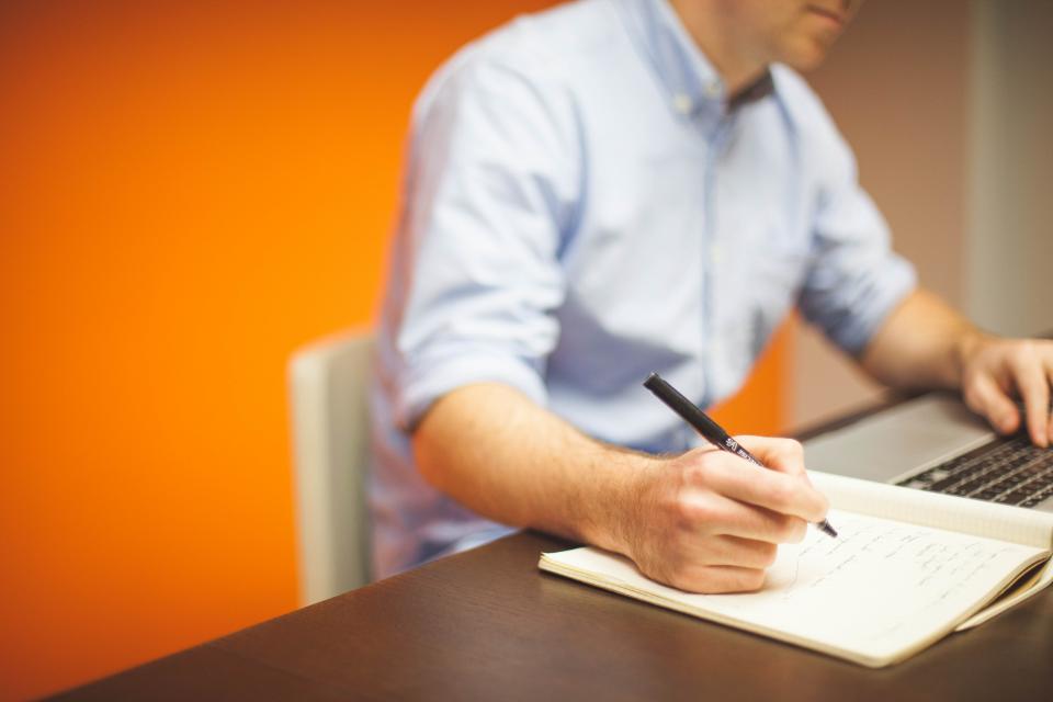Planning content for each stage of the customer buying journey