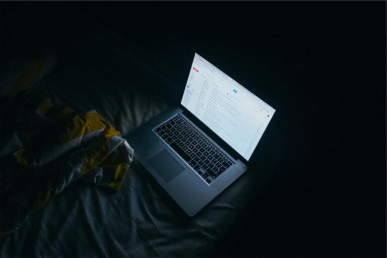 Email newsletter that converts on a MacBook