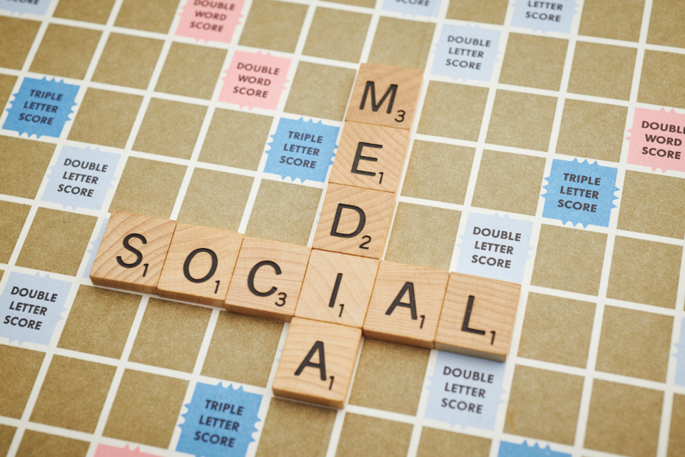 Comparing Google Ads and Facebook Ads for a business in Egypt
