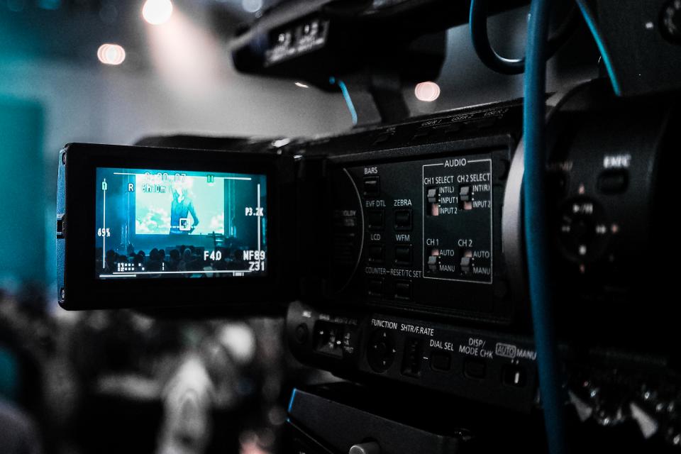 Filming different types of marketing videos with a camera