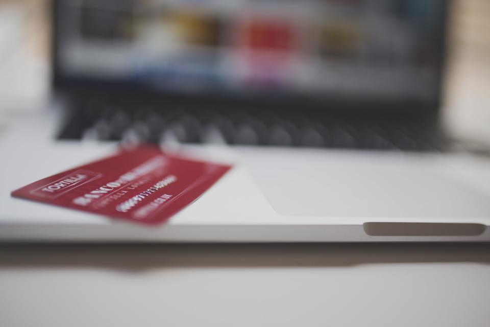 Paying for online ads with a card in Egypt